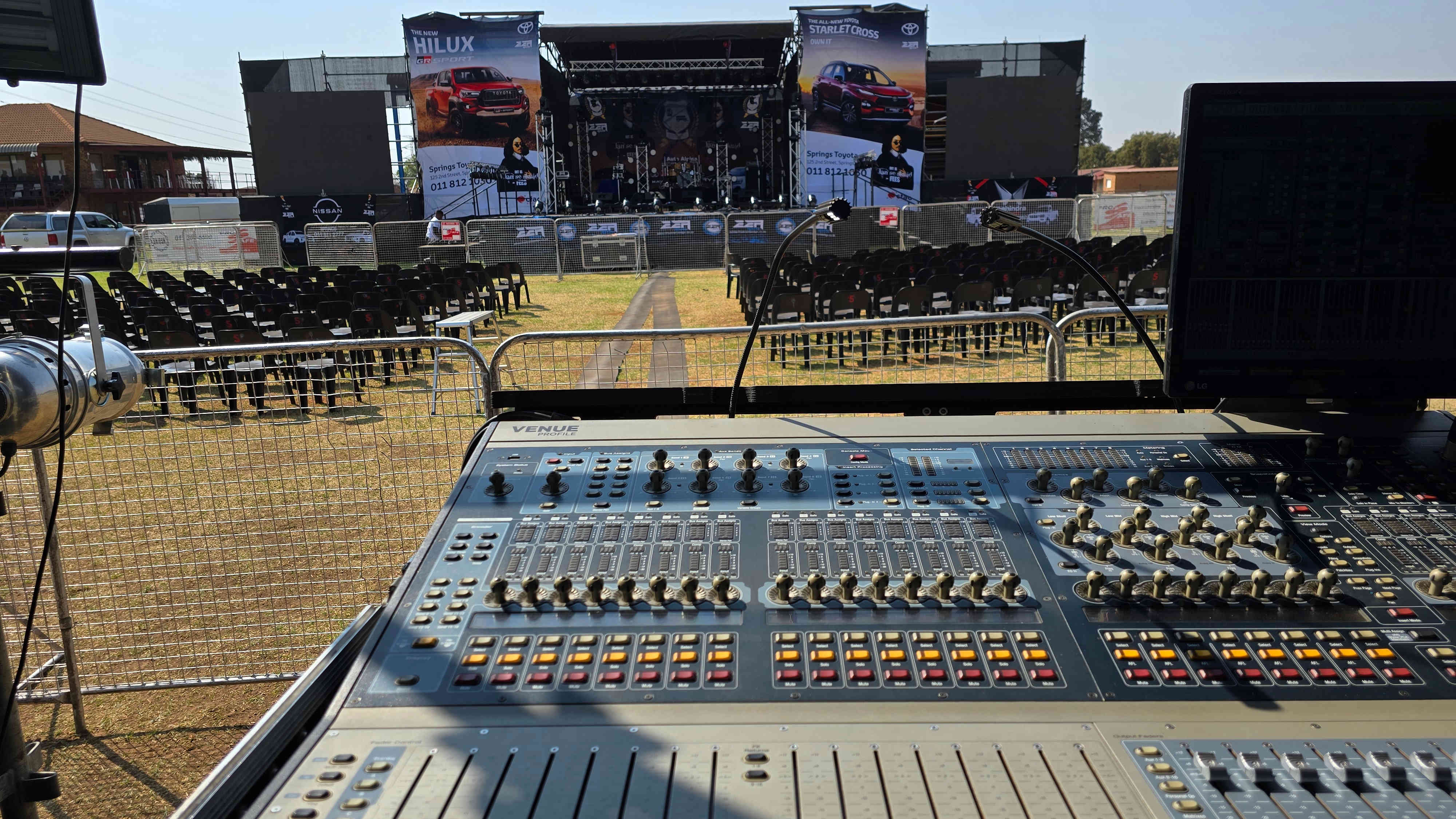 GIG5 Live show AVIS Venue SC48 Console Venue SC48 AVID Live Show Sounds Right Studio Records PTY LTD